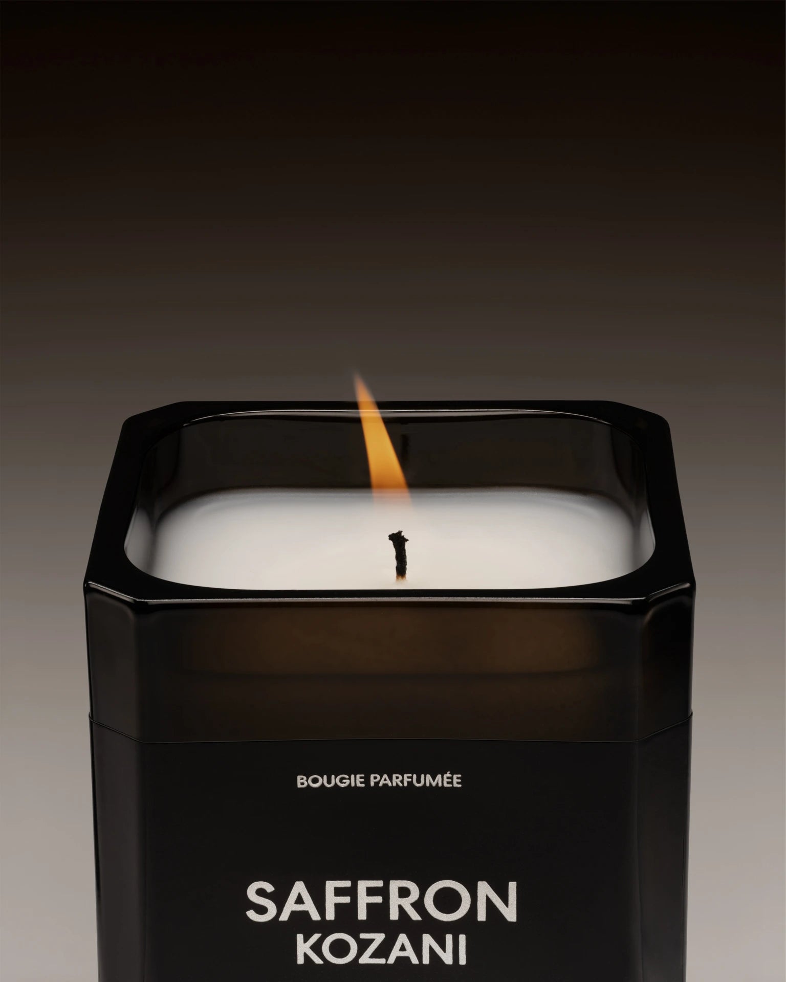 mati-re-premi-re-saffron-kozani-bougie-parfum-e image 2