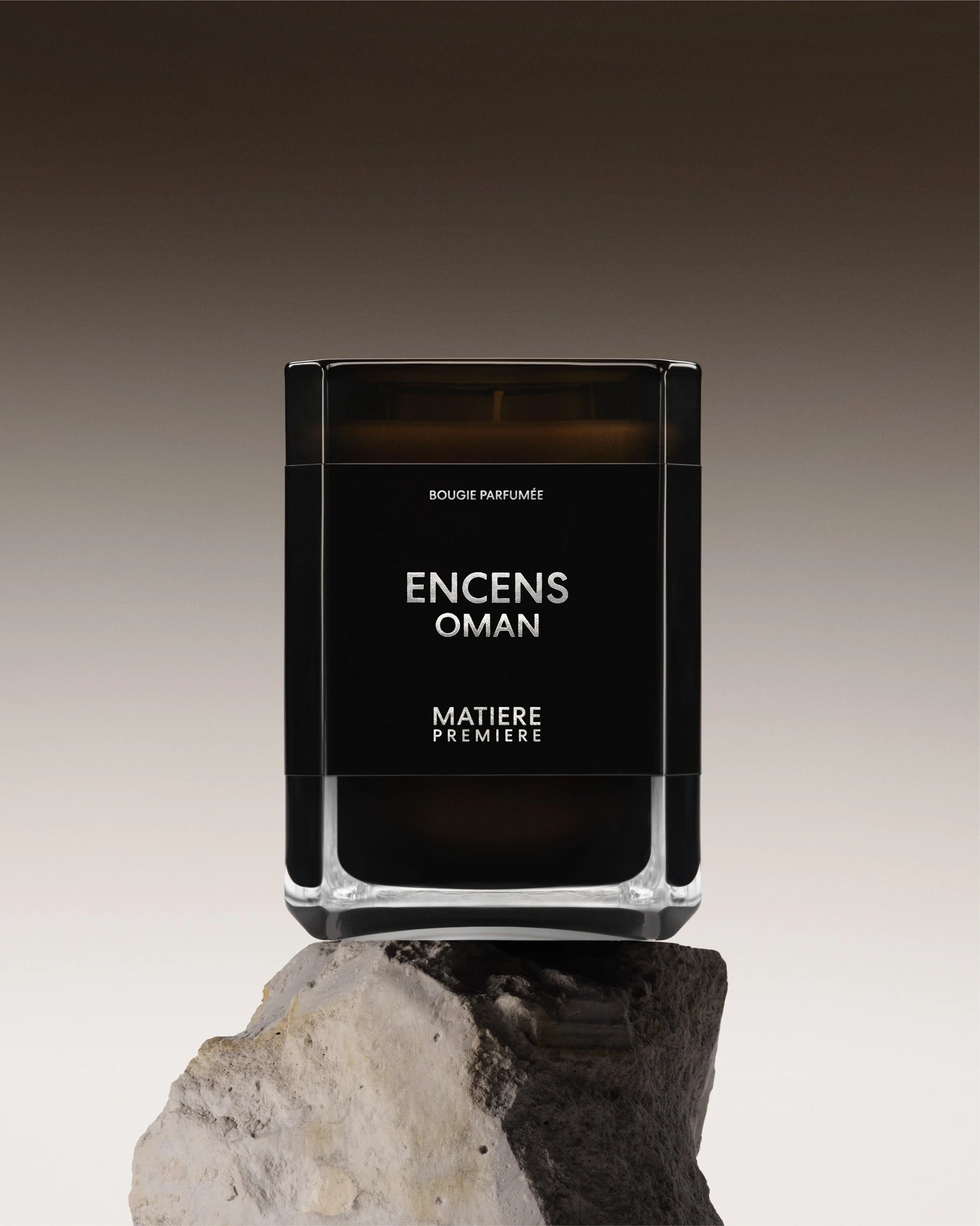mati-re-premi-re-encens-oman-bougie-parfum-e image 1