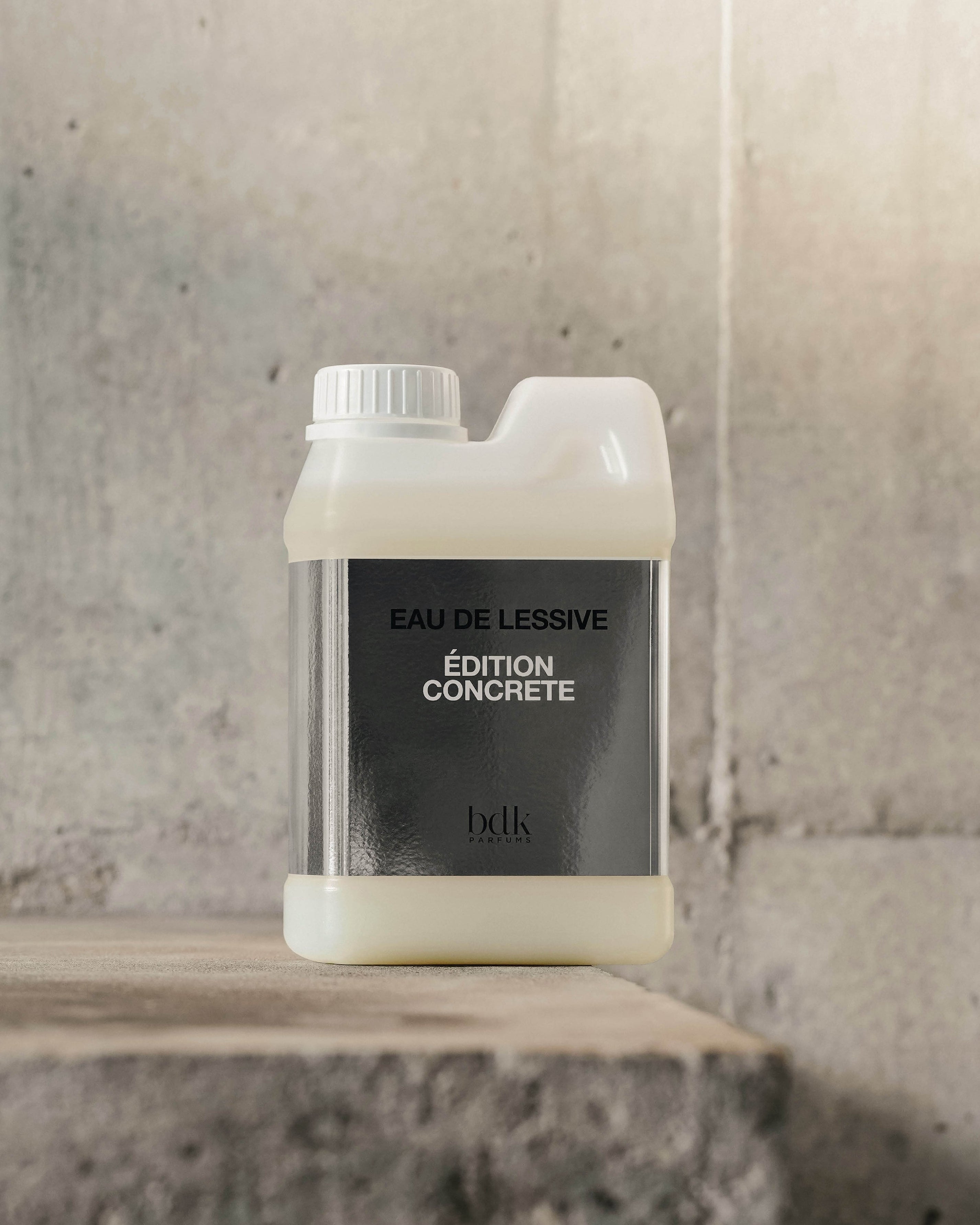 bdk-parfums-eau-de-lessive-dition-concrete-1l image 1