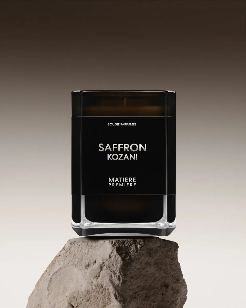 mati-re-premi-re-saffron-kozani-bougie-parfum-e image 1