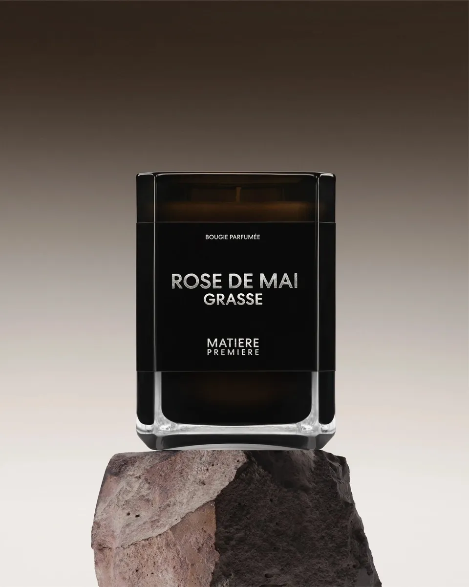 mati-re-premi-re-rose-de-mai-bougie-parfum-e-rose-centifolia-bio image 1