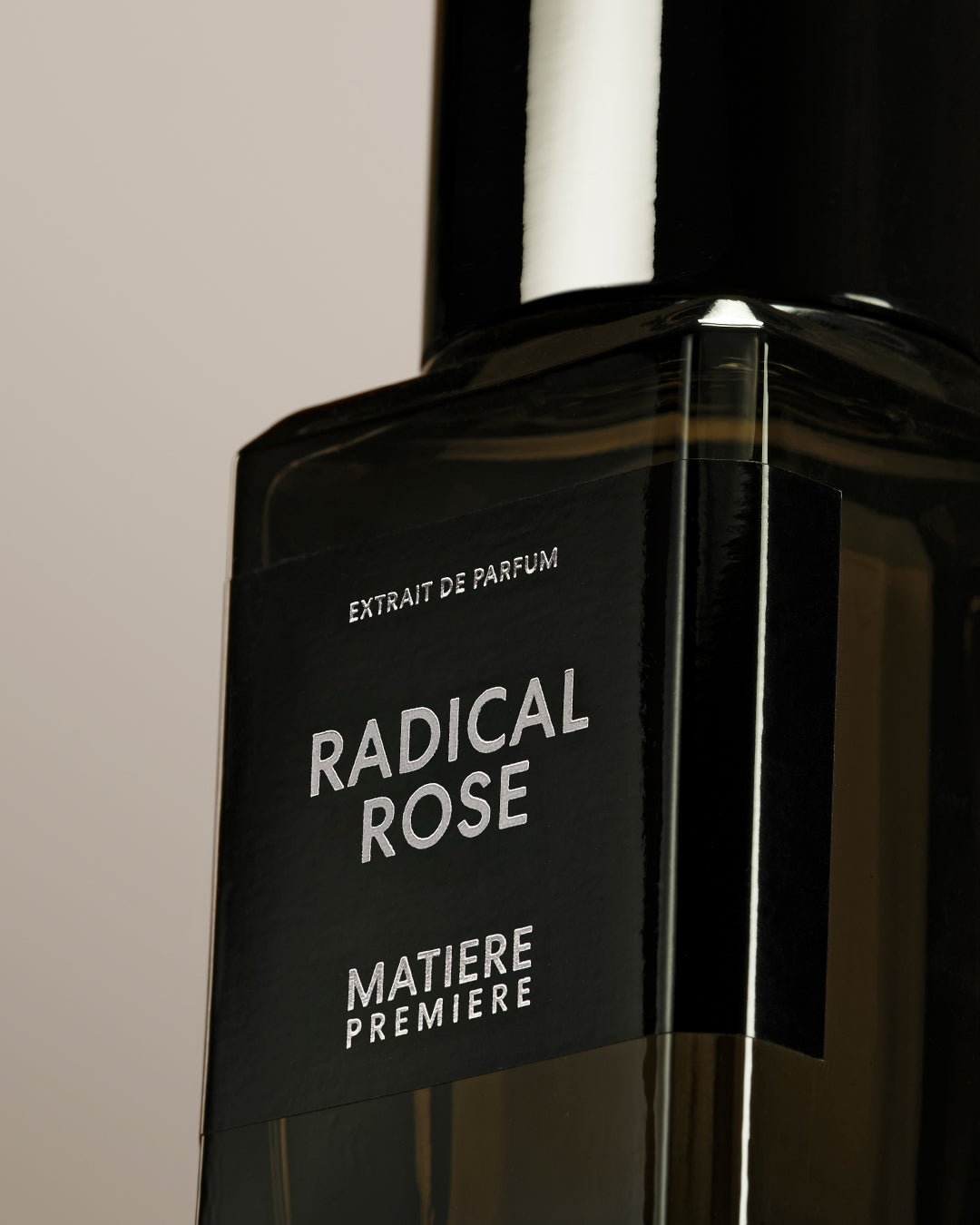mati-re-premi-re-radical-rose-eau-de-parfum-3 image 2